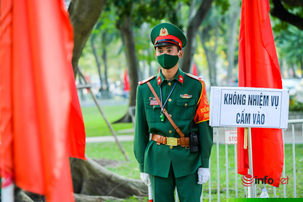 Cận cảnh 3 điểm bắn ph&aacute;o hoa ch&agrave;o đ&oacute;n năm mới ở H&agrave; Nội