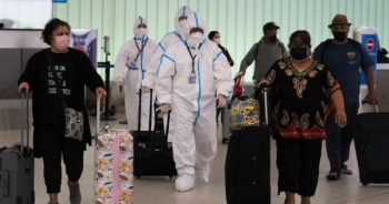 Mỹ phát hiện ca nhiễm Omicron đầu tiên ở người tiêm đủ vaccine Covid-19