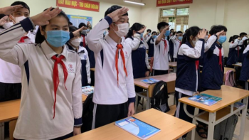 “Khoảng trống” trong văn hóa học đường