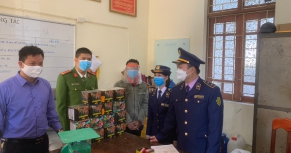 Nghệ An bắt giữ hơn 20 kg pháo nổ do nước ngoài sản xuất