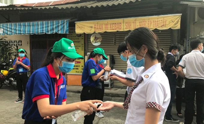 Đảm bảo an toàn phòng,ìnhDươngsẵnsàngphươngándạyvàhọctrựctiế<strong>luật chơi blackjack</strong> chống dịch khi học sinh trở lại trường học.