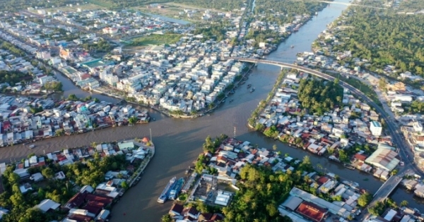 Hậu Giang cụ thể hoá bằng hành động, quyết tâm đưa kinh tế - xã hội tỉnh vươn lên