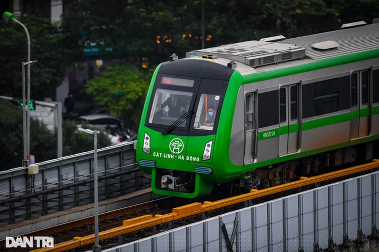 Thông tin Metro Hà Nội sẽ tiếp tục diễn tập các sự cố không báo trước đang thu hút sự quan tâm của dư luận xã hội (Ảnh: Mạnh Quân).