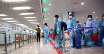 Đề xuất người nhập cảnh tiêm đủ liều vaccine COVID-19 cách ly tại nhà 3 ngày