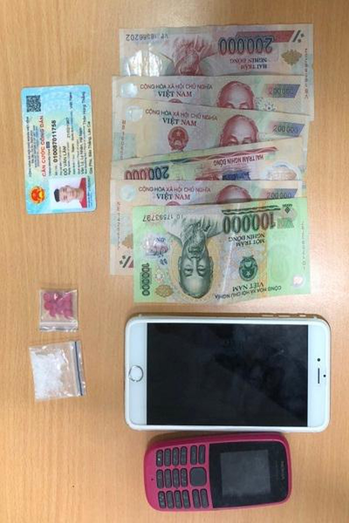 anh-1-do-van-lam-sinh-nam-1987-cung-tang-vat-1-2788