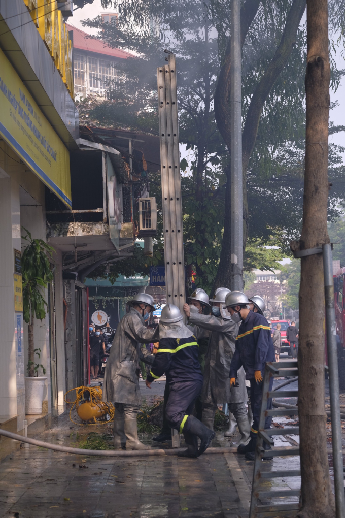 z3044114828494_dd570bbd642eb24800804fd6d306b7ec