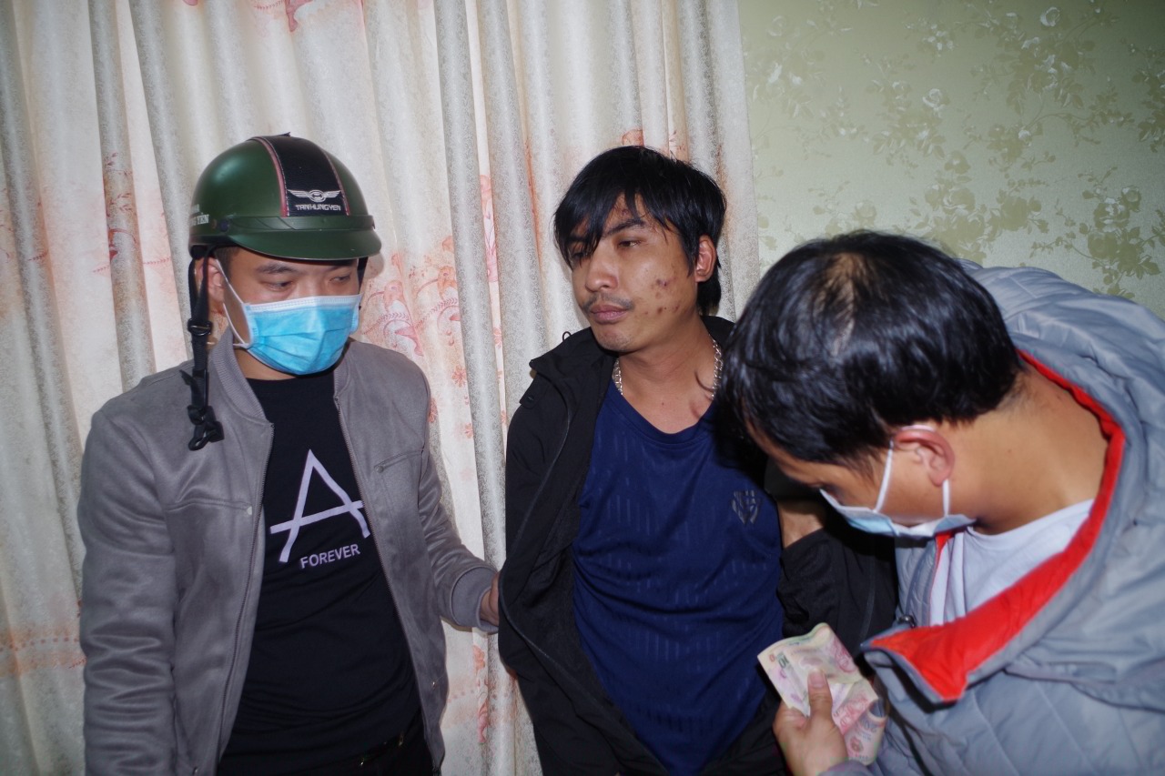 Đối tượng Trần Mạnh Linh tại thời điểm bị bắt