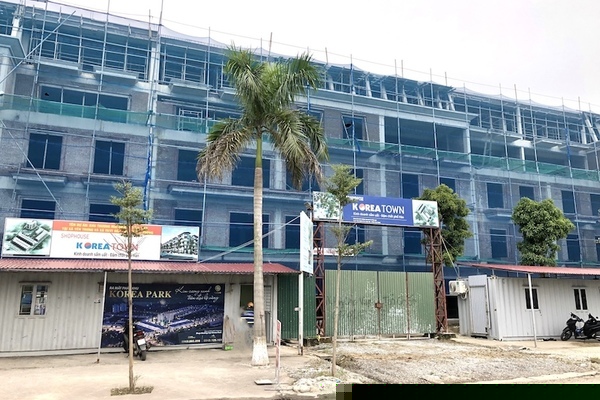 Bộ X&acirc;y dựng đề nghị kiểm tra trường hợp c&oacute; biểu hiện bất thường trong đấu gi&aacute; đất