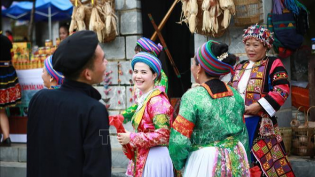 Làng Văn hóa - Du lịch các dân tộc Việt Nam tổ chức đón năm mới