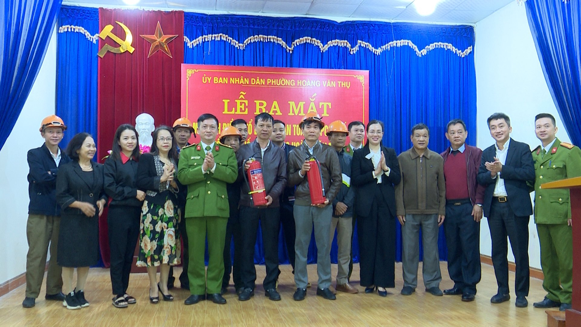 z3924904945638_f23bd57f17da7adf5fb3072bfbb45940