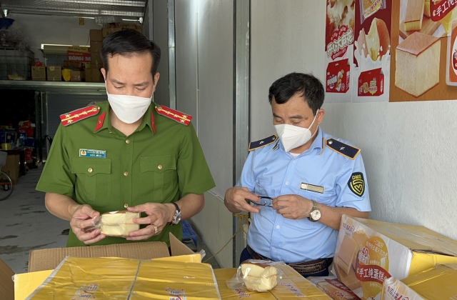 Hà Nội: Đẩy mạnh công tác chống buôn lậu, hàng giả trong các tháng cuối năm