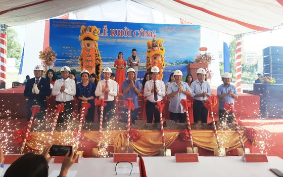 khoicongduongvenbientaydoanhondat-kienluong_kjii