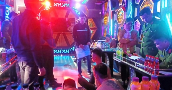 Lạng Sơn: Bắt quả tang nhóm nam nữ "phê" ma túy trong quán karaoke
