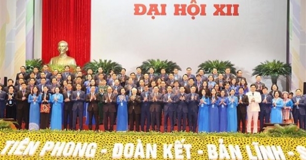 Tổng Bí thư nhắn gửi tới thế hệ trẻ cả nước hai chữ "Tiên phong"