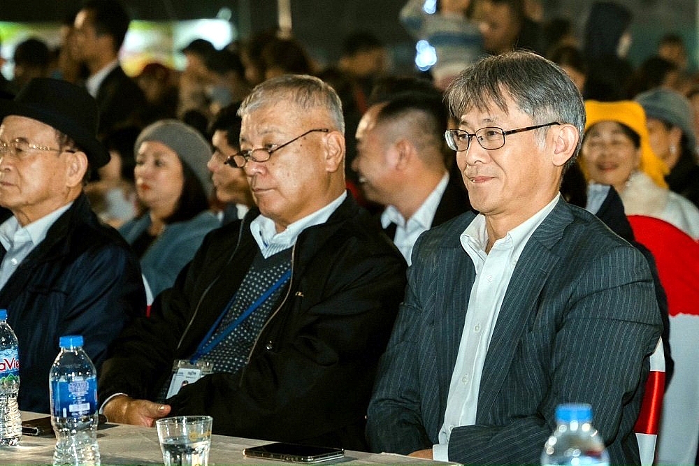 C&aacute;c chuy&ecirc;n gia đến từ Nhật Bản rất y&ecirc;u th&iacute;ch văn h&oacute;a đặc sắc của c&aacute;c d&acirc;n tộc Việt Nam.