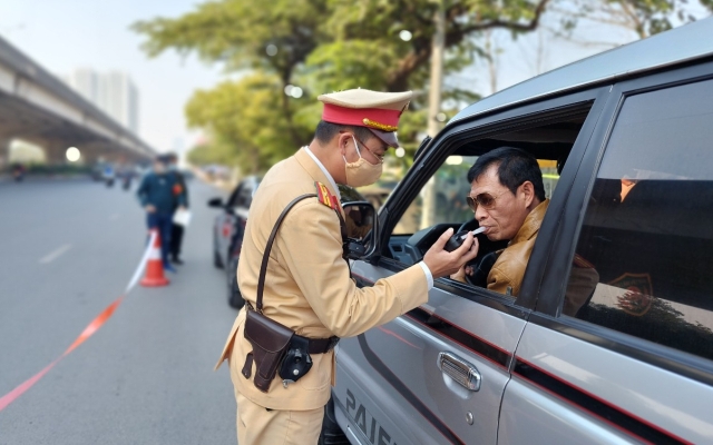 Lực lượng 141 Hà Nội xử lý nhiều