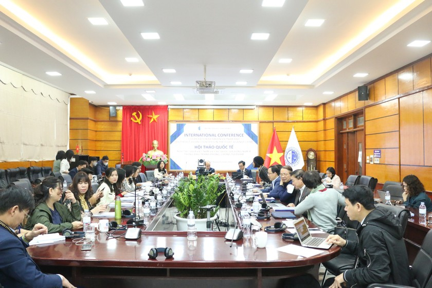 564efecf-1281-4a9d-8aca-b174cee83171-1493.