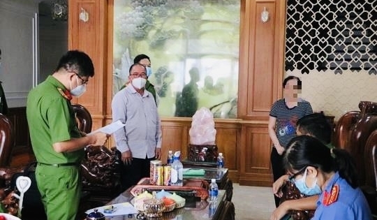 Khởi tố Phó giám đốc chi nhánh Văn phòng đăng ký đất đai huyện Xuyên Mộc