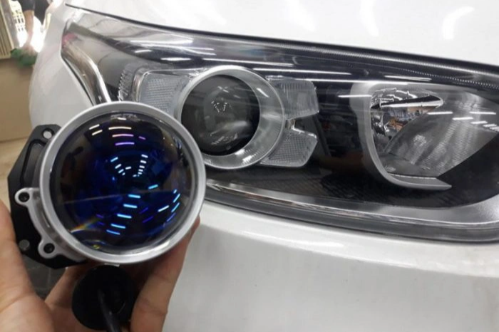 Nhiều xe có đèn chiếu sáng nguyên bản là halogen thường được