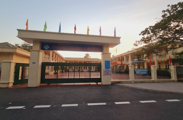 Quảng Ninh: Học sinh ăn thức ăn có vị lạ gây đau bụng, phụ huynh bức xúc phản ánh