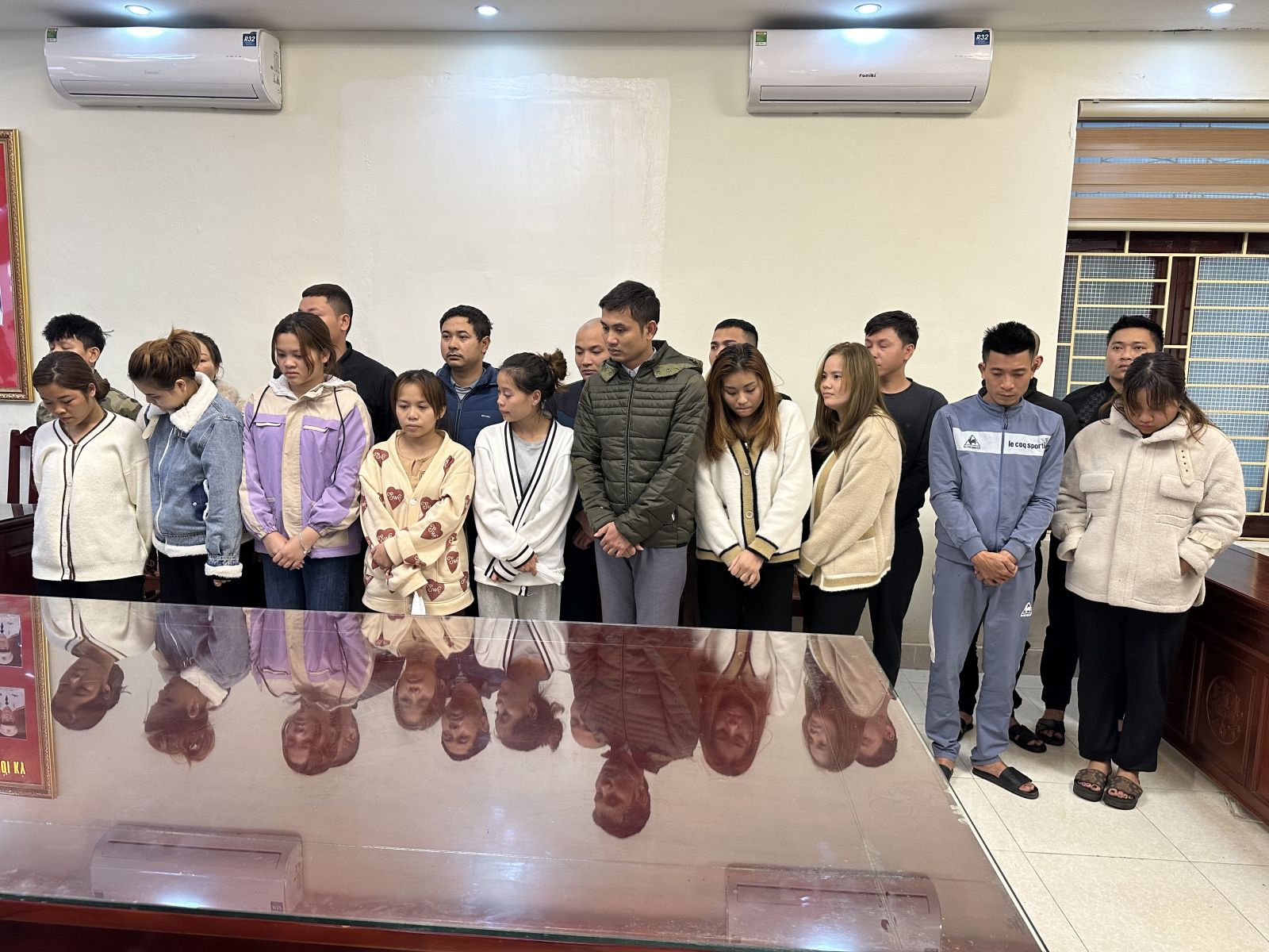 Các đối tượng sử dụng ma túy bị bắt quả tang