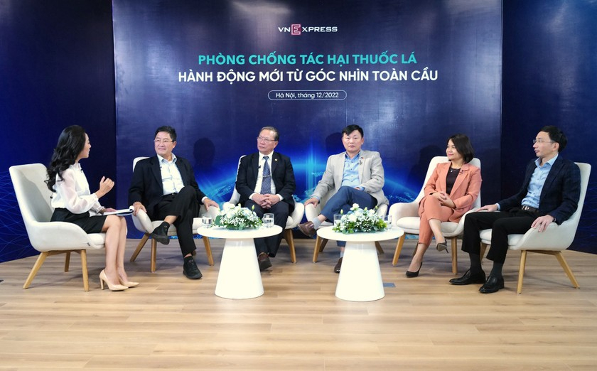 Toàn cảnh tọa đàm về phòng chống tác hại thuốc lá.