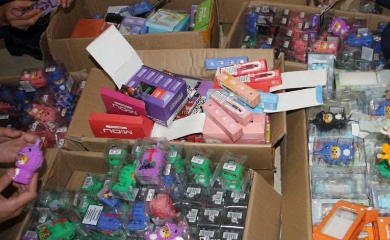 Số thuốc lá điện tử không rõ nguồn gốc bị lực lượng chức năng thu giữ tại TP. Phổ Yên, tỉnh Thái Nguyên.