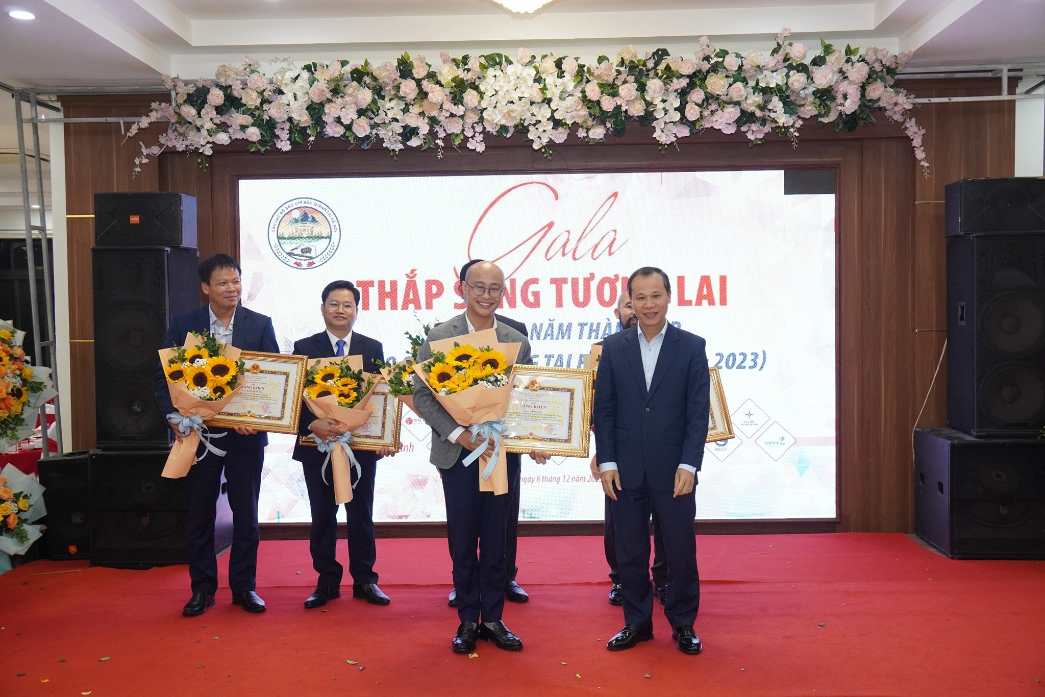 406406967_25188499590740853_68930730233516130_n