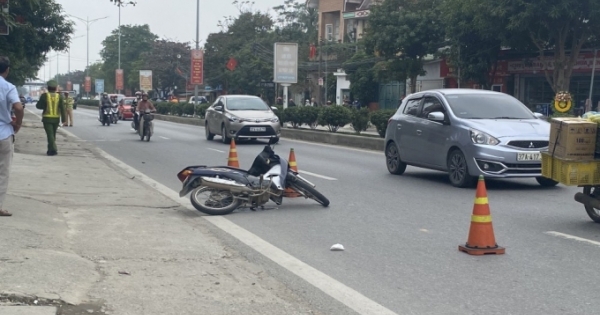 Thanh niên "thông chốt" kiểm tra nồng độ cồn, đâm ngã CSGT