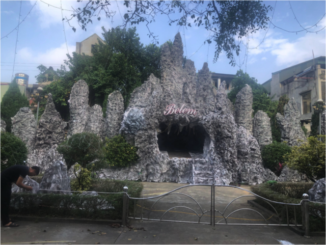 Rộn ràng đón lễ Giáng sinh trên xứ đạo Quần Hào ở Yên Bái